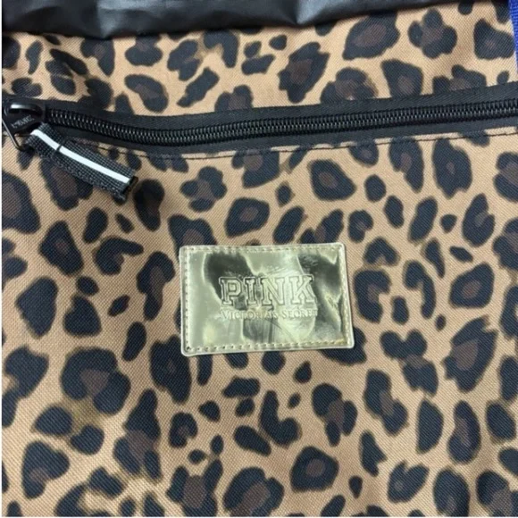 Victoria Secret PINK Travel Duffle Gym Bag Large Animal Print Logo - Picture 5 of 10